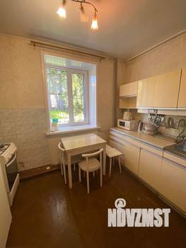 3-к квартира, вторичка, 55м2, 1/2 этаж