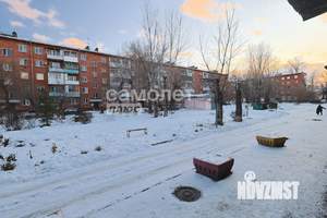 3-к квартира, вторичка, 60м2, 1/3 этаж