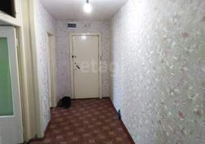 3-к квартира, вторичка, 61м2, 1/10 этаж