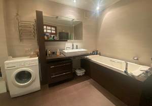 3-к квартира, вторичка, 81м2, 3/9 этаж