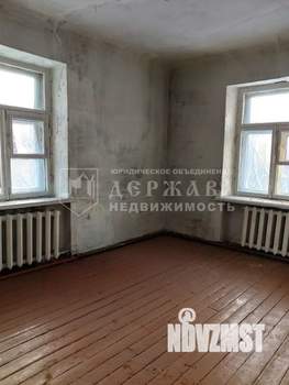 3-к квартира, вторичка, 58м2, 2/2 этаж
