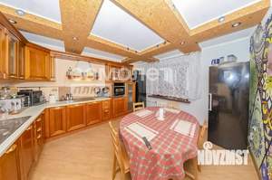 4-к квартира, вторичка, 149м2, 1/5 этаж