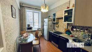 2-к квартира, вторичка, 58м2, 2/5 этаж