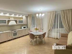 4-к квартира, вторичка, 111м2, 4/9 этаж