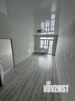 2-к квартира, вторичка, 61м2, 9/16 этаж