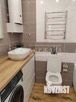 2-к квартира, вторичка, 58м2, 10/17 этаж