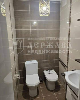 2-к квартира, вторичка, 72м2, 5/5 этаж