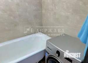 2-к квартира, вторичка, 50м2, 1/10 этаж