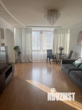 3-к квартира, вторичка, 105м2, 2/9 этаж