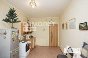 Студия квартира, вторичка, 40м2, 1/10 этаж