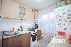 3-к квартира, вторичка, 61м2, 1/5 этаж