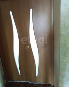 3-к квартира, вторичка, 61м2, 1/10 этаж