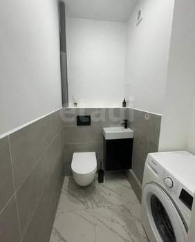 3-к квартира, вторичка, 75м2, 9/14 этаж