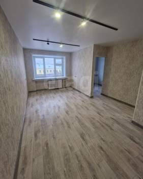 2-к квартира, вторичка, 42м2, 5/5 этаж