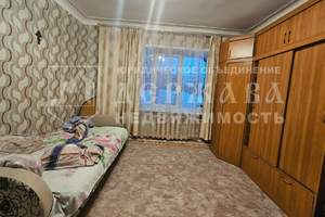 3-к квартира, вторичка, 52м2, 1/3 этаж