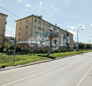 2-к квартира, вторичка, 43м2, 1/5 этаж