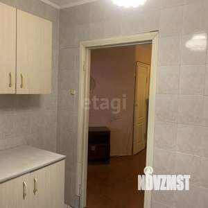 2-к квартира, вторичка, 58м2, 1/5 этаж