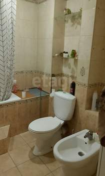 4-к квартира, вторичка, 80м2, 3/10 этаж