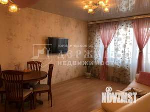 2-к квартира, вторичка, 64м2, 1/10 этаж