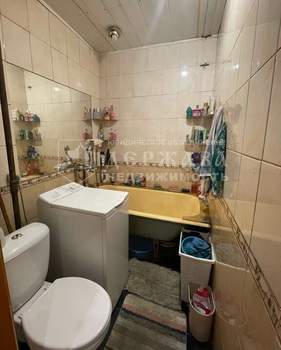 2-к квартира, вторичка, 45м2, 1/5 этаж