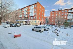 3-к квартира, вторичка, 60м2, 1/3 этаж