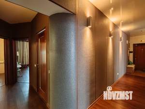 4-к квартира, вторичка, 144м2, 7/12 этаж