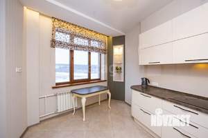 2-к квартира, вторичка, 107м2, 11/14 этаж