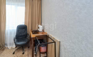 4-к квартира, вторичка, 74м2, 2/9 этаж