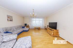 4-к квартира, вторичка, 211м2, 9/10 этаж