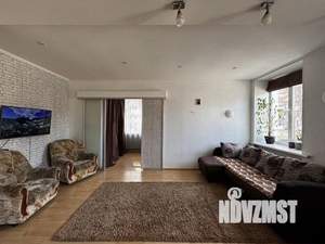 4-к квартира, вторичка, 92м2, 2/4 этаж