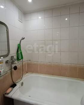 2-к квартира, вторичка, 43м2, 8/9 этаж