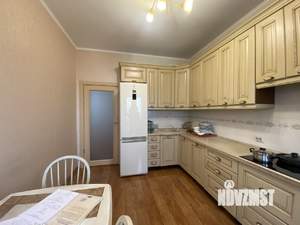 3-к квартира, вторичка, 85м2, 2/4 этаж