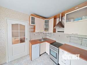 4-к квартира, вторичка, 74м2, 3/9 этаж