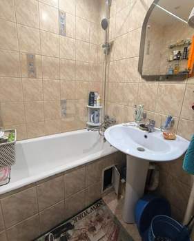 4-к квартира, вторичка, 79м2, 6/10 этаж