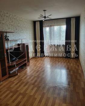 2-к квартира, вторичка, 49м2, 3/5 этаж