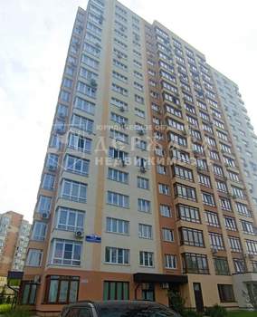 2-к квартира, вторичка, 61м2, 11/18 этаж