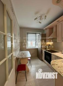 3-к квартира, вторичка, 62м2, 9/10 этаж