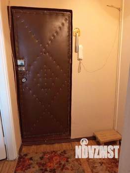 2-к квартира, вторичка, 30м2, 3/5 этаж