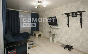 2-к квартира, вторичка, 42м2, 1/4 этаж