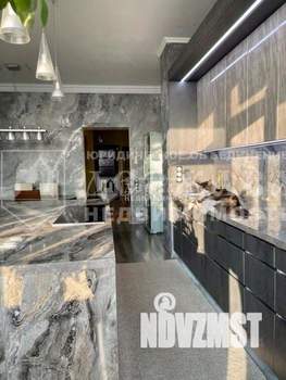 4-к квартира, вторичка, 207м2, 7/10 этаж