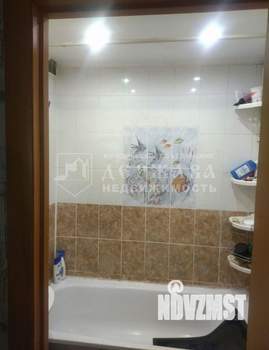 3-к квартира, вторичка, 67м2, 1/10 этаж