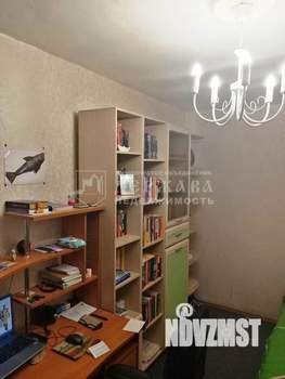 2-к квартира, вторичка, 42м2, 1/5 этаж