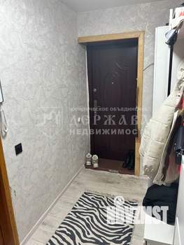 3-к квартира, вторичка, 57м2, 2/5 этаж