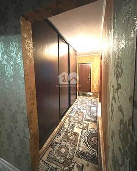 2-к квартира, вторичка, 52м2, 1/5 этаж