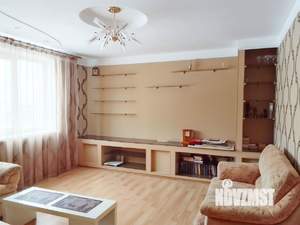 4-к квартира, вторичка, 74м2, 2/9 этаж