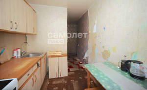 2-к квартира, вторичка, 43м2, 1/9 этаж