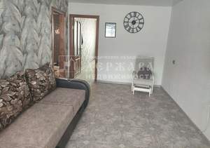 2-к квартира, вторичка, 48м2, 1/5 этаж