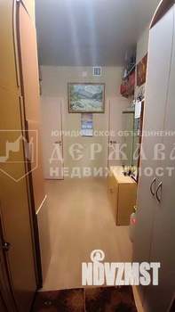 2-к квартира, вторичка, 61м2, 1/4 этаж