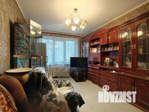 3-к квартира, вторичка, 58м2, 1/9 этаж