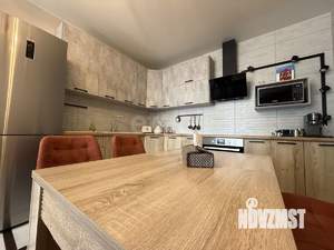 2-к квартира, вторичка, 57м2, 9/9 этаж